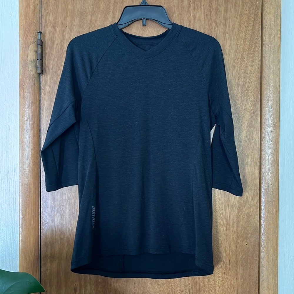 Sz M black Specialized MTB jersey 3/4 sleeves